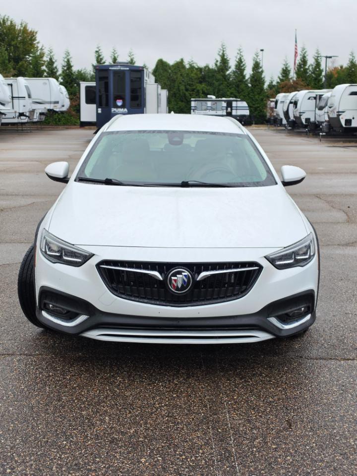 buick regal tourx 2019 W04GV8SX2K1040158 image buick regal tourx 2019 W04GV8SX2K1040158 image